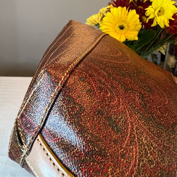 ETRO MILANO Bordeaux/Red Paisley HandBag with Adjustable Leather Strap - Picture 7 of 16